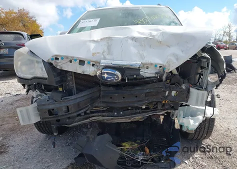 2014 Subaru Forester 2.5I Touring z USA, uszkodzony, nr VIN JF2SJAMC6EH414863